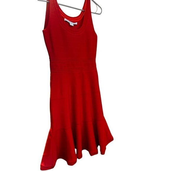 Diane Von Furstenberg Red Sleeveless Knit Flared Hem Dress P - Picture 2 of 9